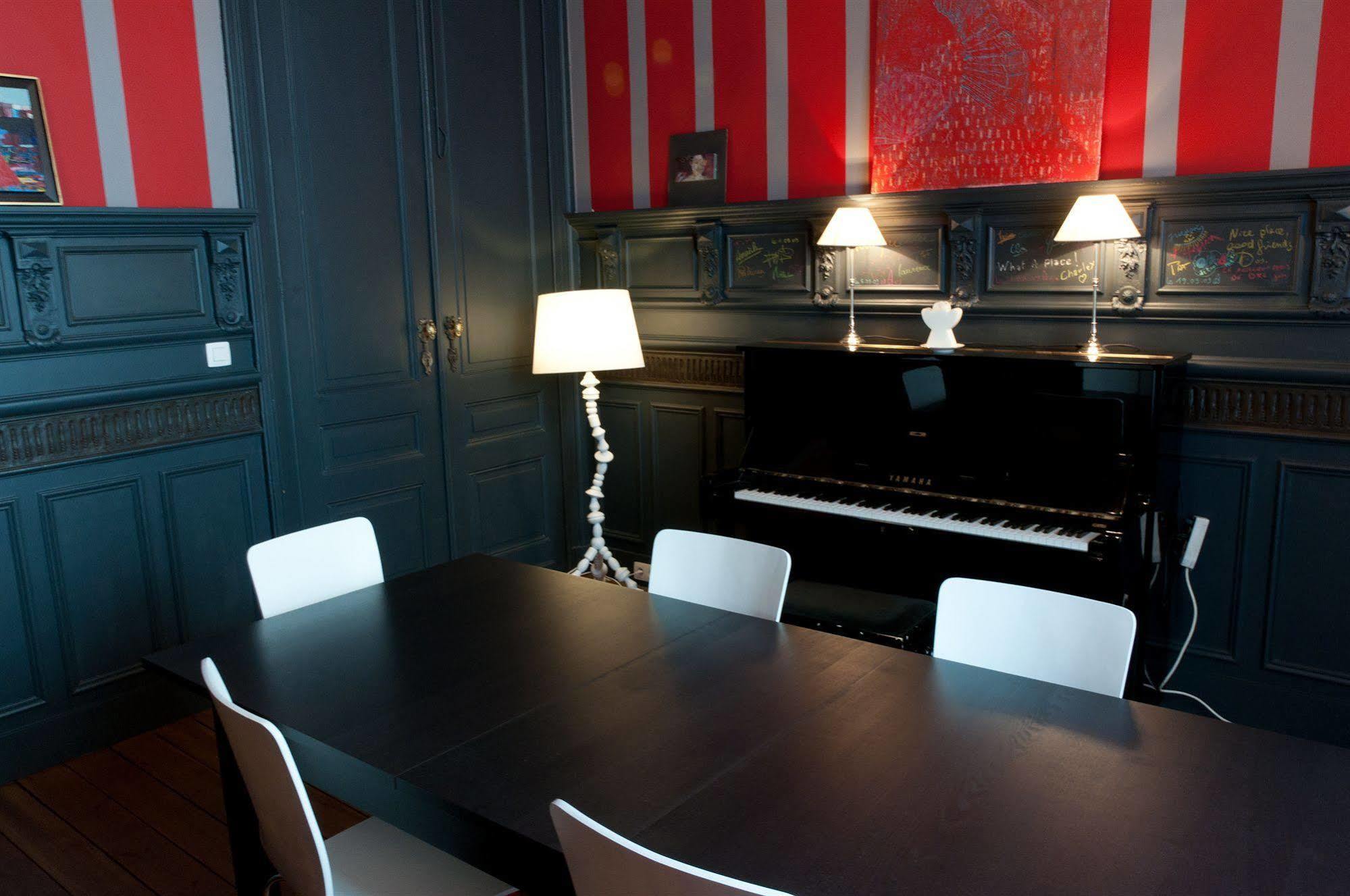 B&B Maison Az Saint-Gilles Экстерьер фото